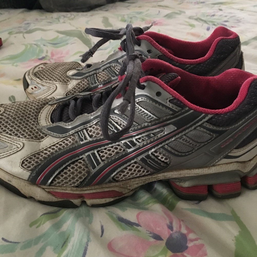 Asics Gel Fluent TR athletic shoe